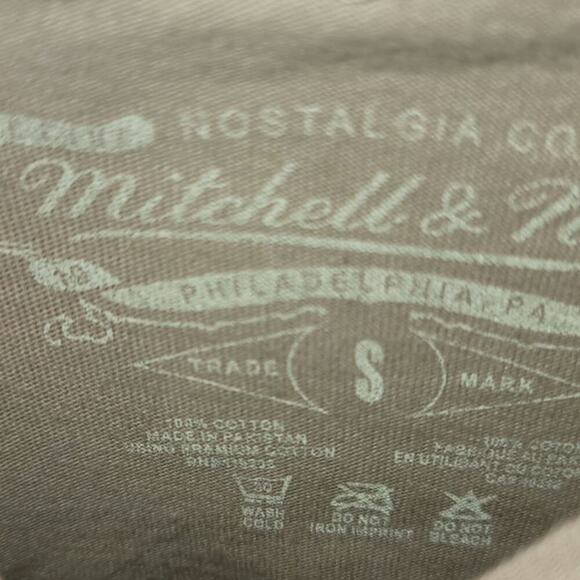Mitchell & Ness Nostalgia New York Yankees Print Spellout Tan Tshirt, sz S - Picture 5 of 9